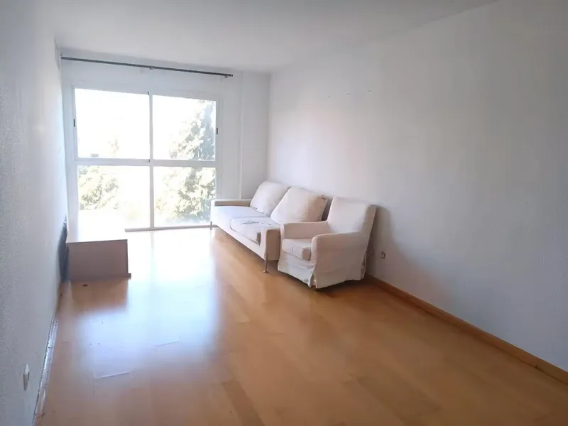 Bright 2-bedroom apartment, 2nd floor with elevator in El Molinar – Prime location — photo 8