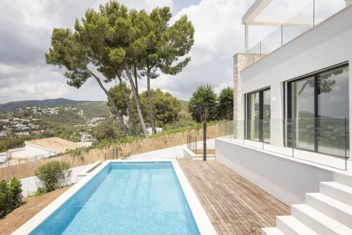 Portals Nous, modern newly built villa with fantastic sea views in Portals Nous — photo 1