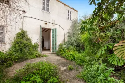 Manor House in Son Macià 204sqm Central Location — photo 1