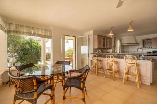 Puerto Alcudia, luxury property with impressive panoramic sea views on the Alcanada golf course, overlooking the bay of Alcudia — photo 7