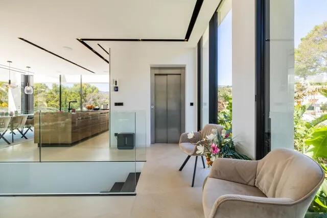 High standing single family villa in walking distance to the sea for sale in Bendinat, southwest Mallorca — photo 9