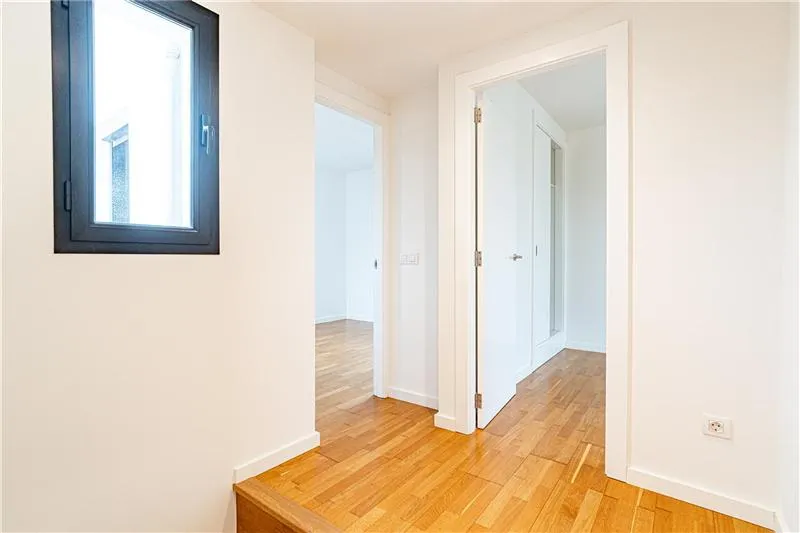 Townhouse with a private garden and pool in the Colegios neighborhood, on a lot of approximately 211 m2, — photo 10