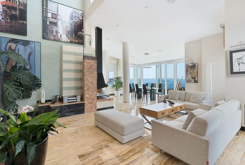 Vacation rental: Designer villa for rent by weeks in Cas Català — photo 7