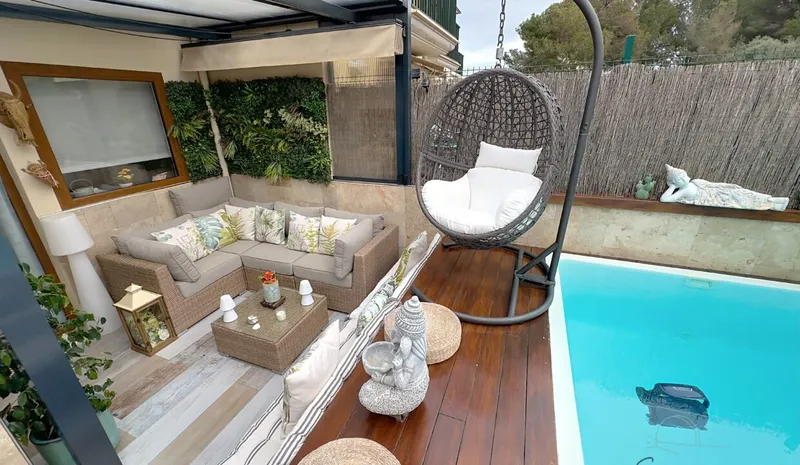 Modern, high quality townhouse with private pool — photo 1