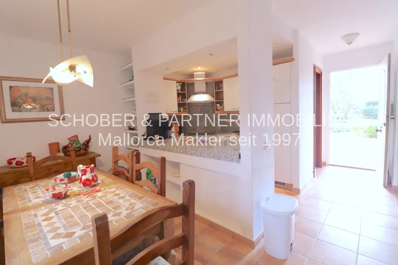 92m² ground-floor apartment with 2 bedrooms, 2 bathrooms and sea views for sale — photo 6