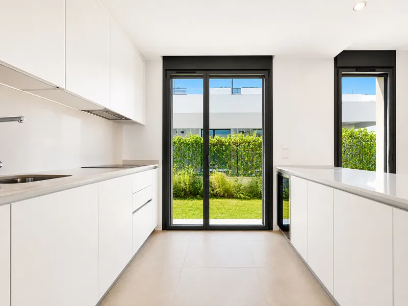 New modern villa in a prestigious area in Puig de Ros Mas — photo 6