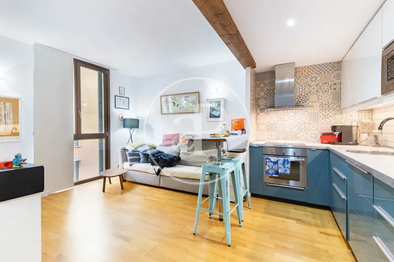 Studio apartment for sale in Plaza Raimundo Clar — photo 2