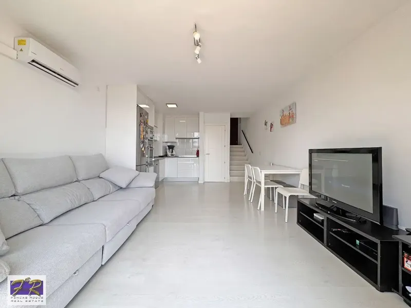 Renovated apartment with terrace and pool steps from the beach – Puerto de Alcudia — photo 2