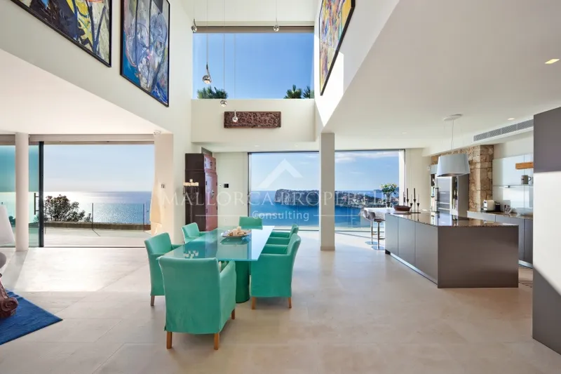 Contemporary designer villa with unbeatable views of the azure Mediterranean Sea — photo 4