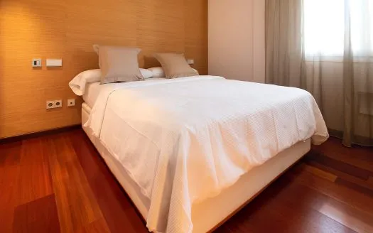 Apartment in Bonanova — photo 9