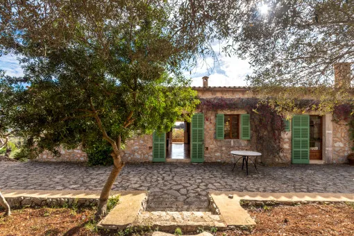 San Lorenzo, stylishly-furnished traditional finca between Arta and Sant Llorenc with panoramic views, ample privacy and modern comfort for rent from November to May — photo 4