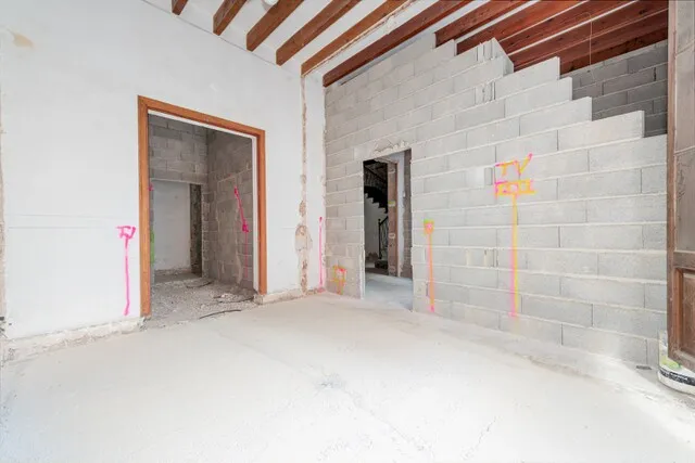 Charming town house with guest house for sale in Sa Pobla, Mallorca — photo 8