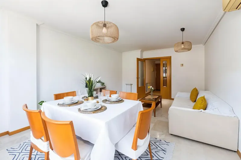 Son Cotoner-Son Dameto Area, Juan Gris Street - Are you a family that would like to live close to all the amenities the district offers? — photo 5