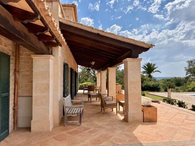 Mediterranean finca for sale in Ses Salines, Southeast Mallorca — photo 3