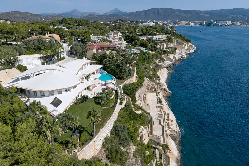 Seasonal rental: Villa with sea views near Cala Falco, Mallorca — photo 2