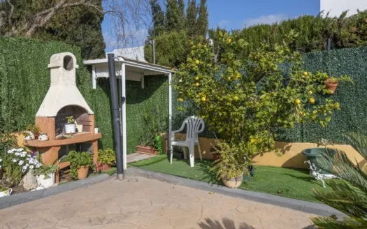 Spacious villa in Bahia Blava for sale to renovate with pool — photo 10