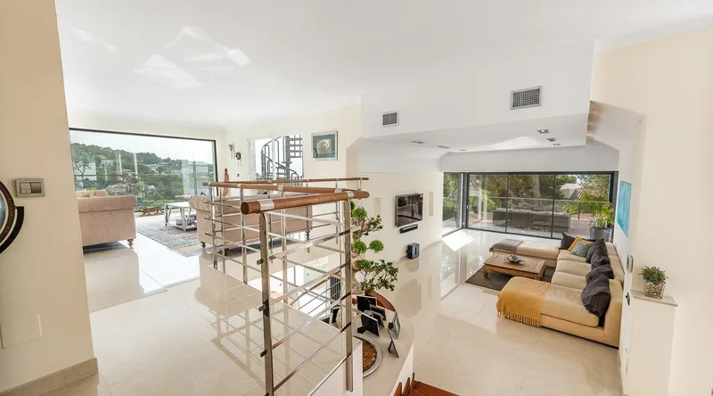 Luxury villa with sea views in Costa den Blanes — photo 10