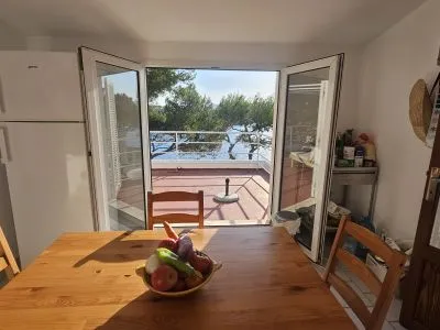 Apartment on the Seafront in Portocolom — photo 11
