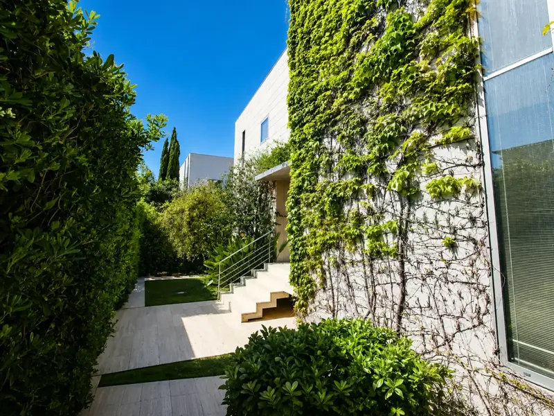 Design villa on the seafront with private pool in Son Verí Nou — photo 6