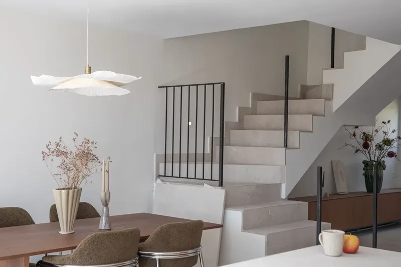 Discover refined coastal living with this exceptional triplex penthouse on Carrer de Barranc. With 170 m², this bright home — photo 5