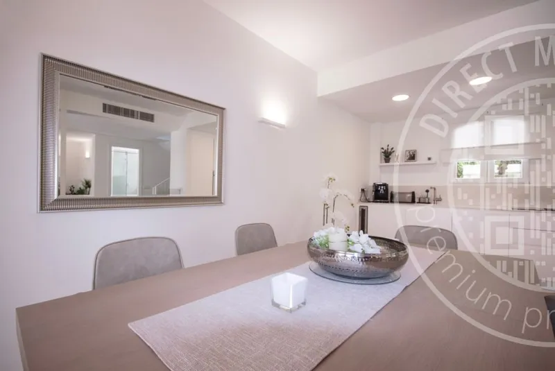 240615 – Sea View Home — photo 10