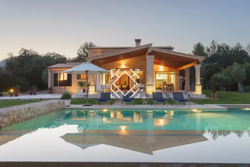 Magnificent villa for sale close to the golf course in Pollensa, north of Mallorca — photo 3