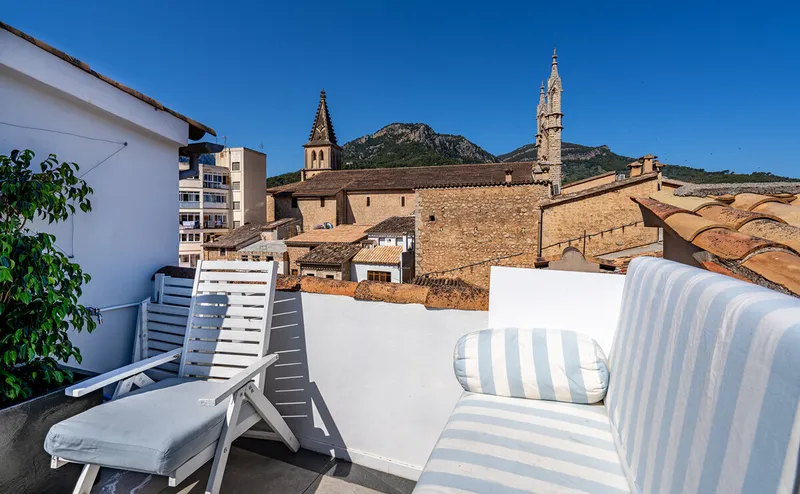 Renovated historic townhouse with roof terrace in ... — photo 4