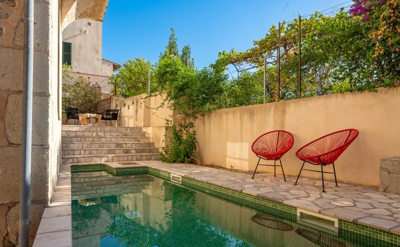 Impressive manor house with pool in Sóller — photo 4