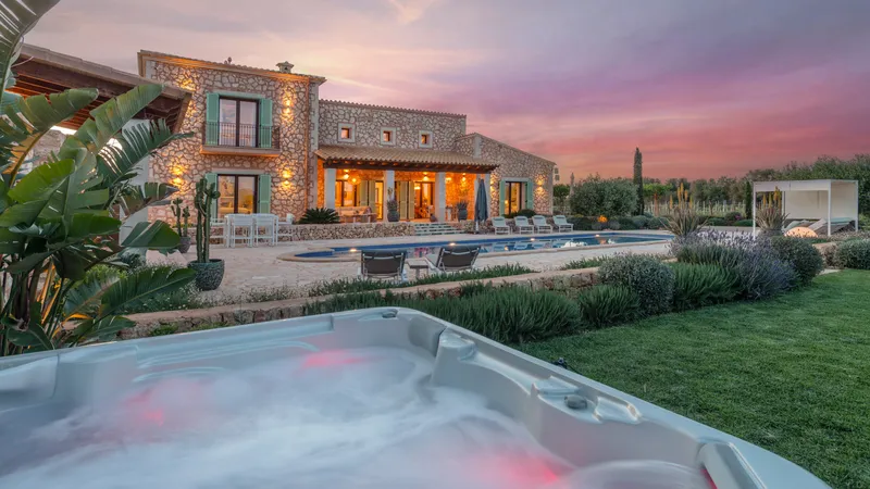 Impressive luxury finca in Porreres with olive plantation, vineyard and absolute privacy — photo 5