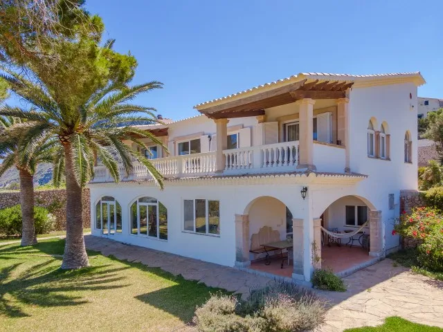 Incredible seafront finca with boathouse for sale in Banyalbufar, Mallorca — photo 3