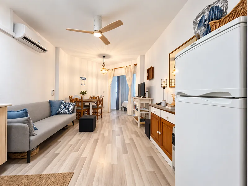 Studio apartment in a residential complex with a pool in a convenient location in Costa de la Calma — photo 10