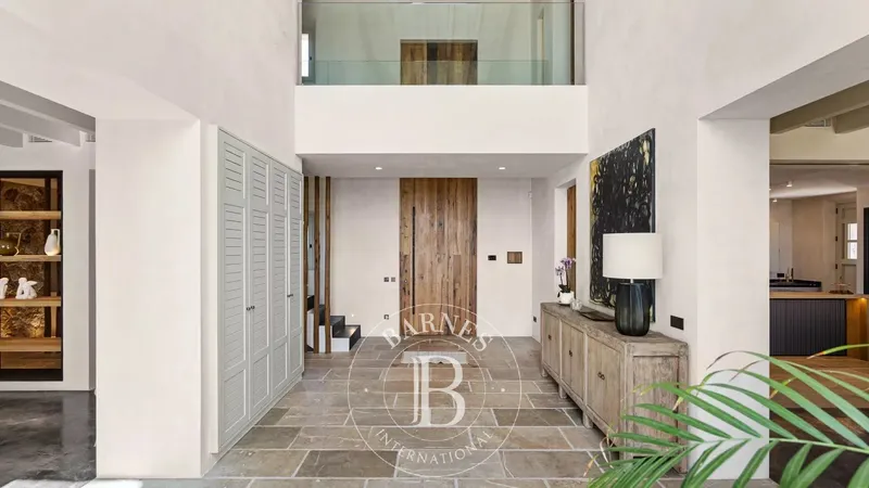 High-End Contemporary Finca with Sea Views in Santanyí — photo 4