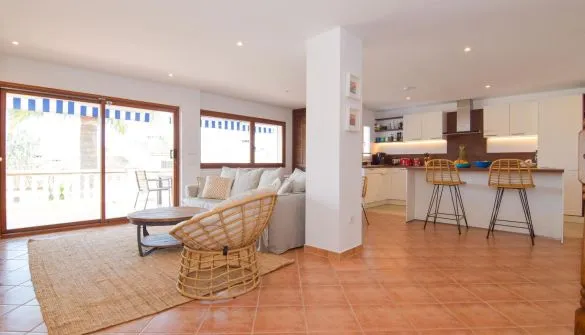 Apartment in Colònia de... — photo 2