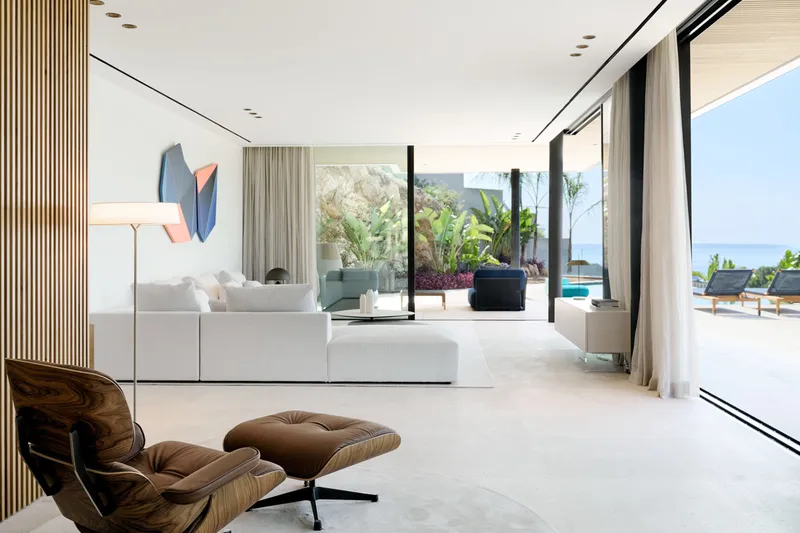 Modern newly built villa with sea views — photo 9