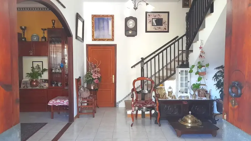 Welcome to your new home in the heart of Sóller! This house of about 200m², located on a plot of 2354m², offers a perfect combination — photo 6