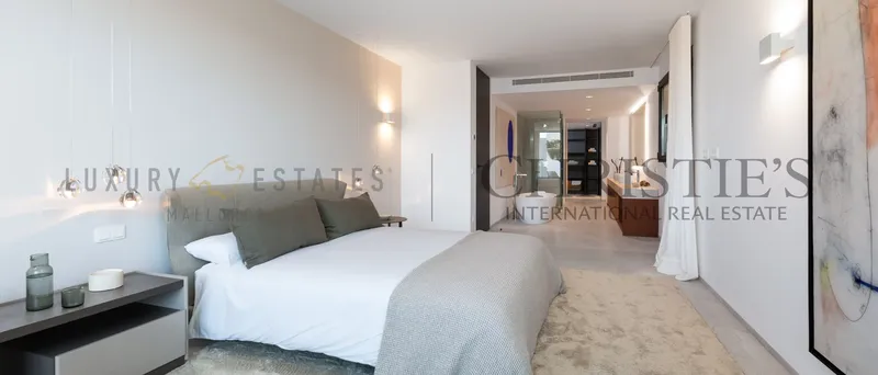 Modern newly built villa in Port Andratx town center location with views of the harbour — photo 12