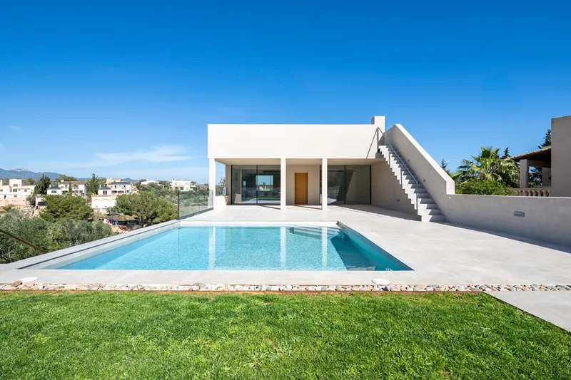 Contemporary villa with sweeping views close to Porto Petro harbor — photo 2