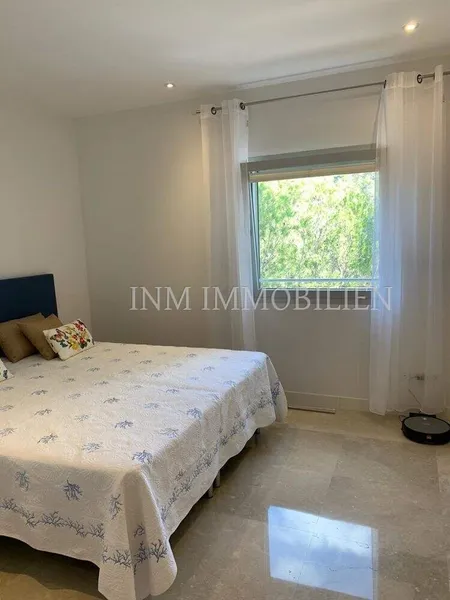 136m² Luxury Apartment with 3 Rooms, Terrace & Pool for Rent — photo 11