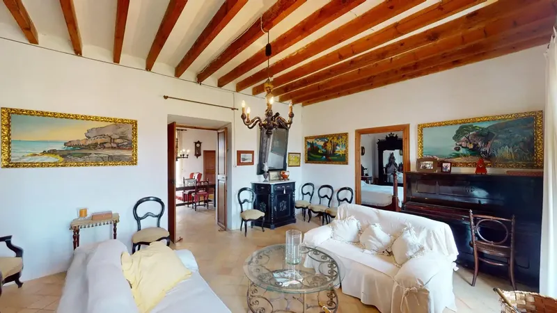 Large traditional Mallorcan country house from 1900 in Son Sardina — photo 2