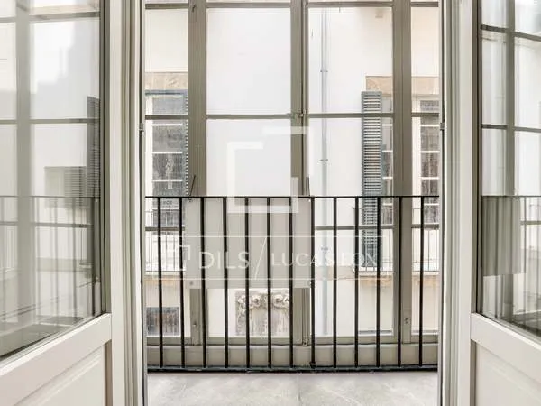 162m² apartment with 15m² terrace for sale in Palma de Mallorca — photo 10