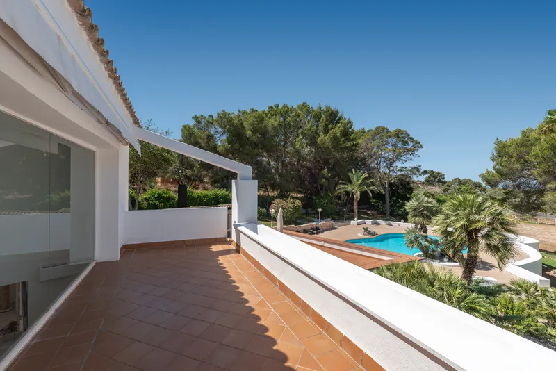 Spacious villa with a pool and wine cellar available for long-term rent in a quiet, private location in S'Aranjassa — photo 7