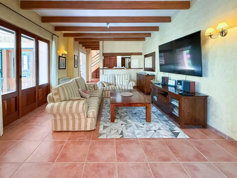 Discover this spectacular chalet located in the coveted area of Cala Deia, a true oasis ready to move into. — photo 6