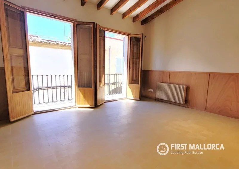 Townhouse for rent in Llucmajor, Mallorca — photo 1