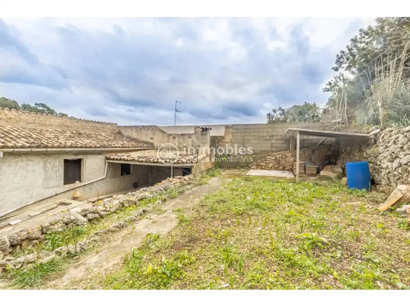 Charming house with large garden for sale in the municipality of Caimari — photo 6