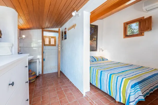 Charming rustic finca with pool for sale in Pollensa, North Mallorca — photo 12