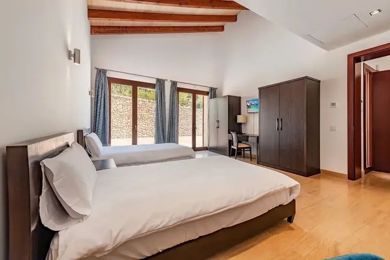 Just five minutes from the beach in the prestigious area of Canyamel in northeast Mallorca, in a picturesque location next to the golf course — photo 12