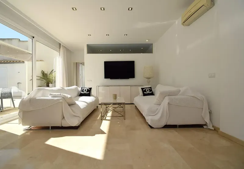 Large house with pool and garage in Muro — photo 7