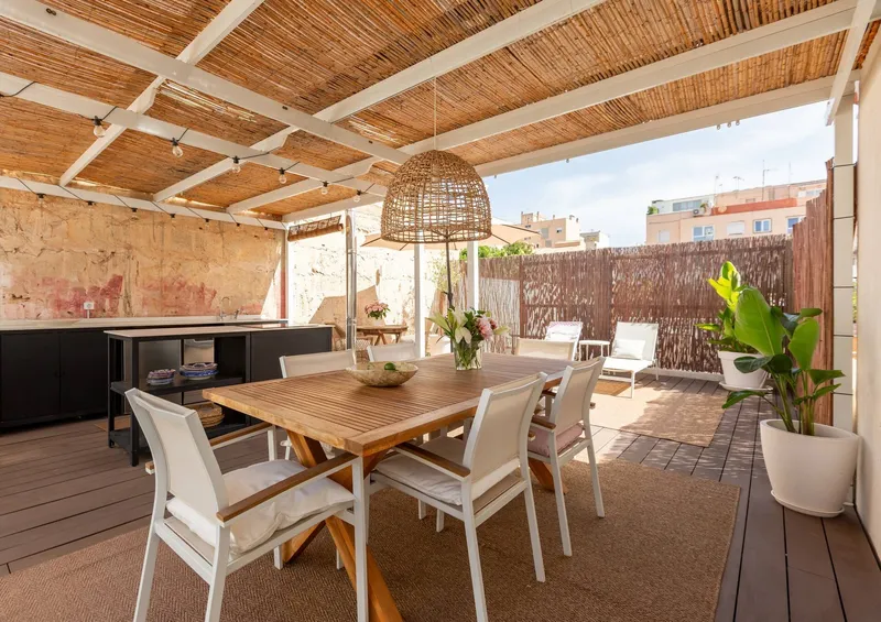 Well-preserved townhouse in the popular Son Espanyolet — photo 8