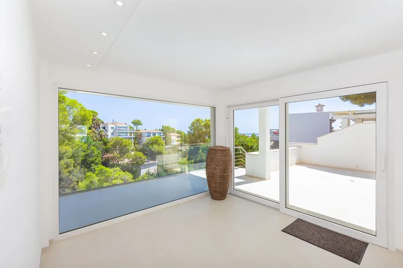 Luxury Villa with Sea Views for Sale in Costa d'en Blanes — photo 12
