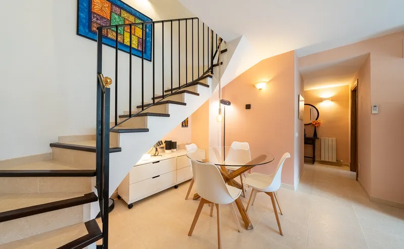 Duplex with Garden, Pool and Garage in the Centre — photo 4